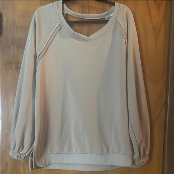 POL Women's Sweatshirt - Gray - Picture 1 of 6